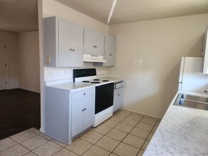 2611 6th Ave-Unit -0 in Canyon, TX - Building Photo - Building Photo