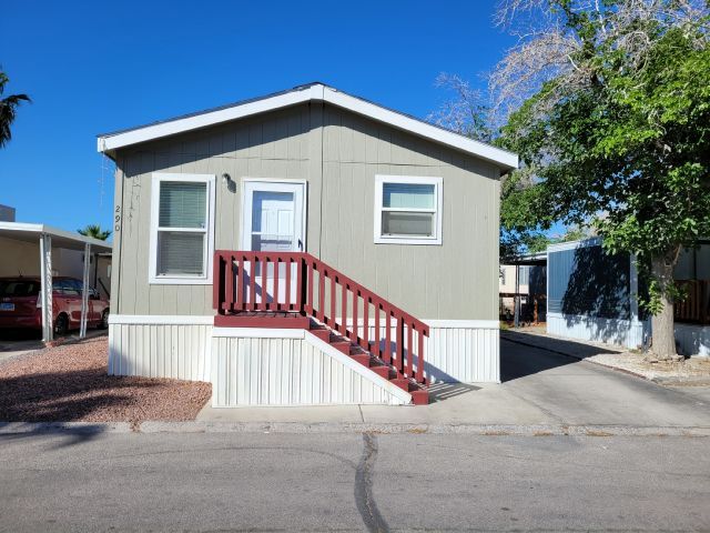 property at 2038 Palm St