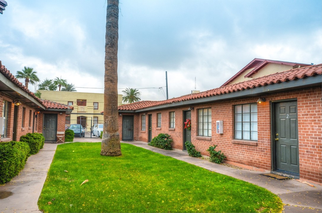 Roosevelt Row Apartments in Phoenix, AZ - Building Photo