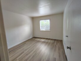 600 Reusens Rd in Lynchburg, VA - Building Photo