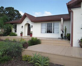 8770 SW 196th Terrace Rd in Dunnellon, FL - Building Photo - Building Photo