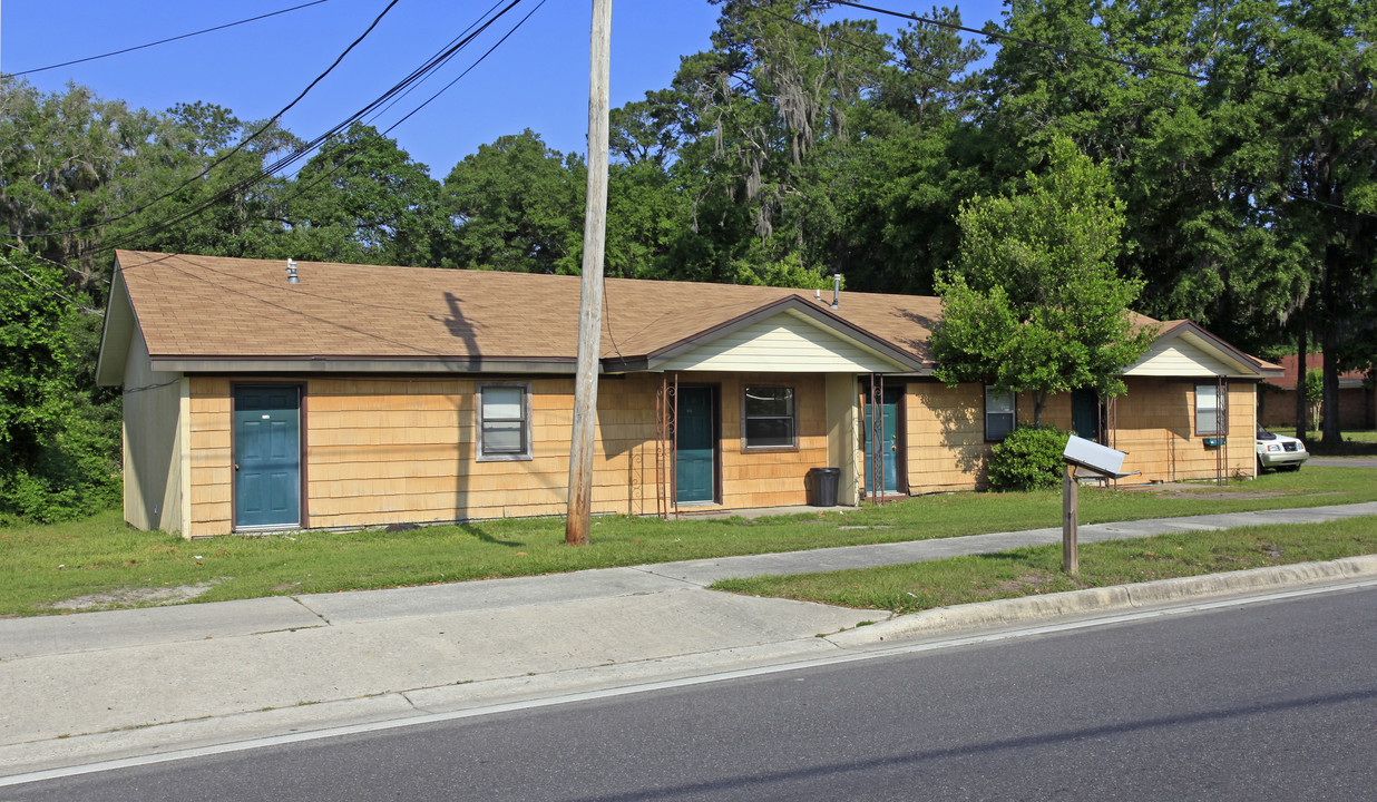 2584 S Marion Ave in Lake City, FL - Building Photo