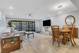 790 Meadowland Dr in Naples, FL - Building Photo - Building Photo