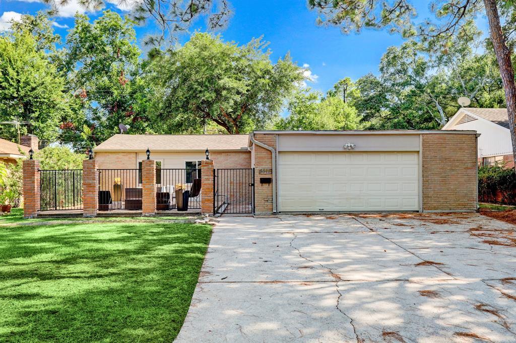 5511 Jackwood St in Houston, TX - Foto de edificio