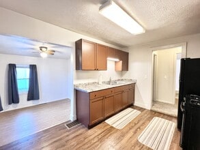 319 N Walnut St in Janesville, WI - Building Photo - Building Photo