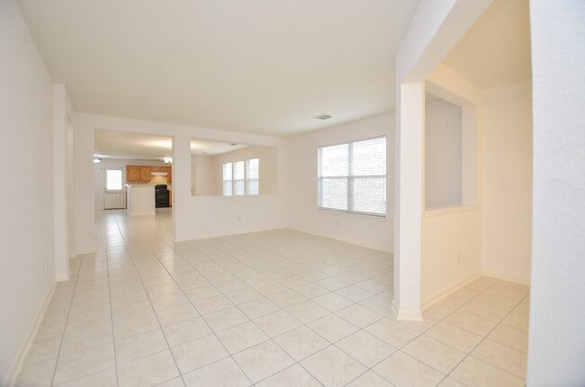 property at 13118 Cres Manor Ln