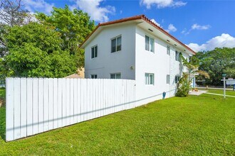 3601 SW 2nd St in Miami, FL - Building Photo - Building Photo