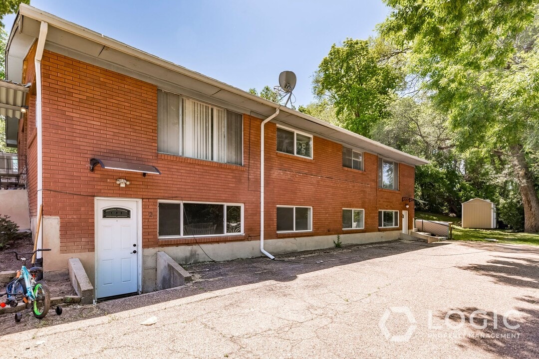 3151 Quincy Ave in Ogden, UT - Foto de edificio