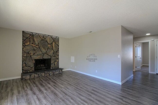 6809 W Kennewick Ave in Kennewick, WA - Building Photo - Building Photo