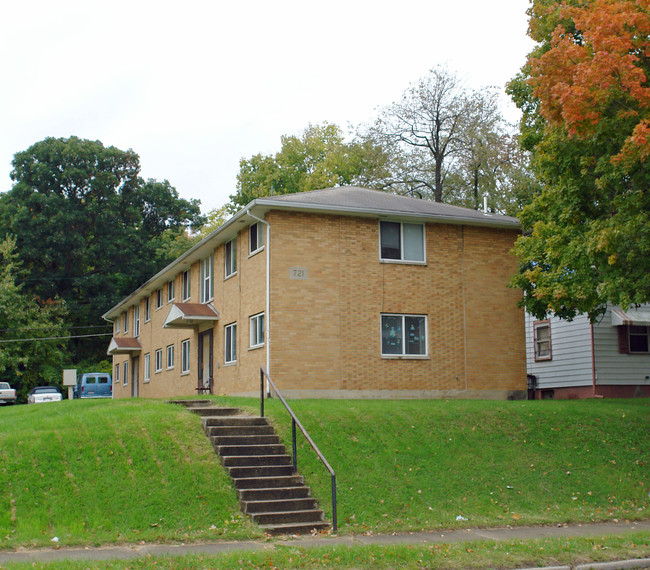 721 N Gettysburg Ave in Dayton, OH - Building Photo - Building Photo