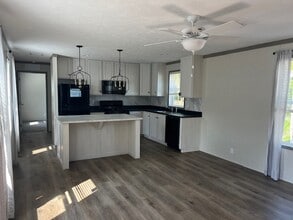 540 Iowa in Belleville, MI - Building Photo - Building Photo