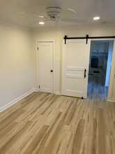 880 N Ashe St in Southern Pines, NC - Foto de edificio - Building Photo