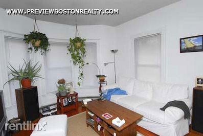 64 Murdock St-Unit -APT# 1-OJ in Boston, MA - Building Photo
