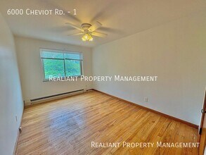 6000 Cheviot Rd in Cincinnati, OH - Building Photo - Building Photo