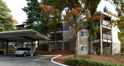 West Slope Terrace in Portland, OR - Building Photo - Building Photo