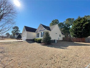 332 Juno Dr in Broadway, NC - Building Photo - Building Photo