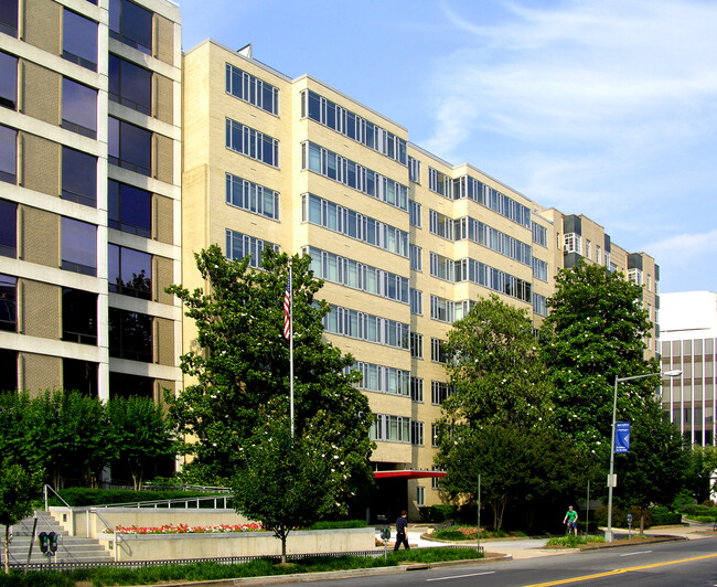 Boston House in Washington, DC - Building Photo - Building Photo