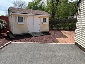 75 Tome St in Cranston, RI - Building Photo - Building Photo