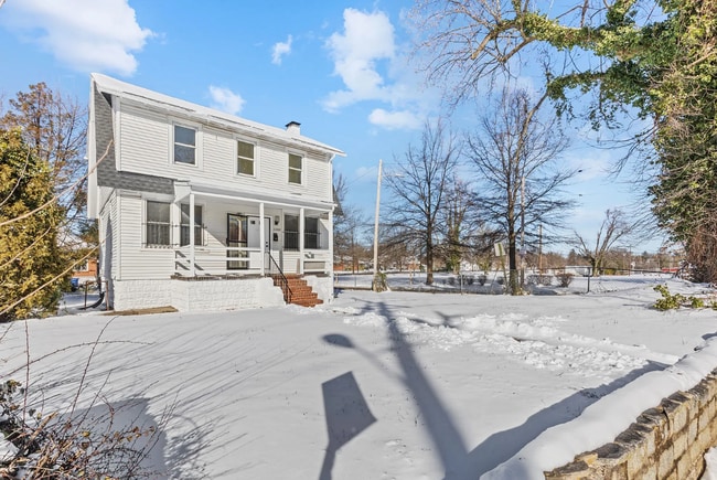3200 W Rogers Ave in Baltimore, MD - Building Photo - Building Photo