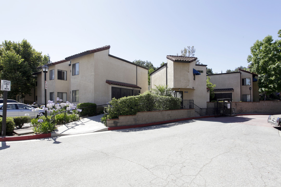 Villa Del Vista Senior Apartments in West Covina, CA - Building Photo