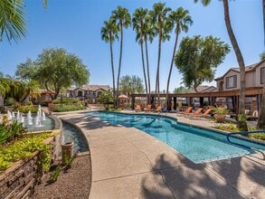 Azure Creek at Tatum Ranch in Cave Creek, AZ - Foto de edificio - Building Photo