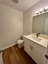 1504 Concord Way, Unit Condo in Chula Vista, CA - Building Photo - Building Photo