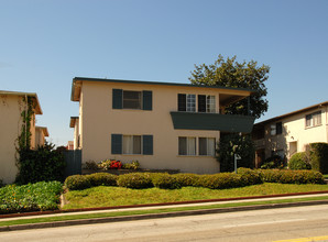 3733 Sawtelle Blvd in Los Angeles, CA - Building Photo - Building Photo