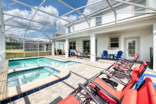 9030 Stinger Dr in Davenport, FL - Building Photo - Building Photo