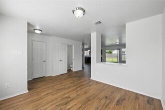 318 Chisholm Trail in Krum, TX - Building Photo - Building Photo