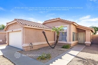 2406 S Navajo Way in Chandler, AZ - Building Photo - Building Photo
