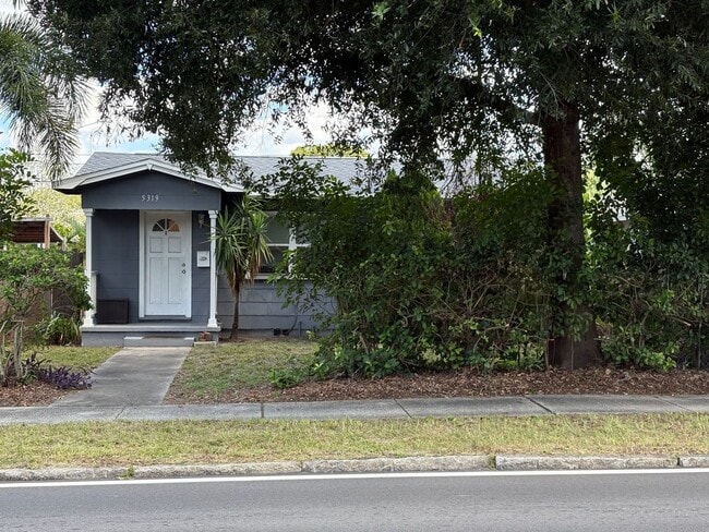 5319 5th Ave N in St. Petersburg, FL - Building Photo - Building Photo