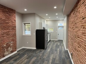 1151 Myrtle Ave in Baltimore, MD - Building Photo - Building Photo