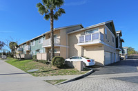 412 S Newhope St in Santa Ana, CA - Foto de edificio - Building Photo