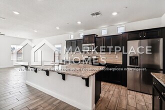 2426 Valdes Dr in Merced, CA - Building Photo - Building Photo