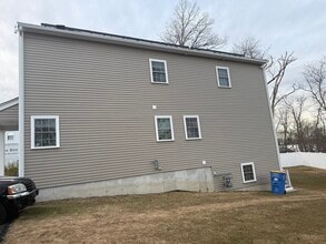 5 E Patterson Ave in Liberty, NC - Building Photo - Building Photo