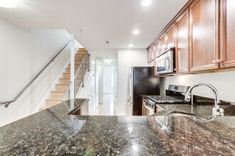 1230 4th St NW in Washington, DC - Building Photo - Building Photo