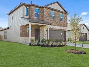 11975 Wisteria Mdws Dr in Willis, TX - Building Photo - Building Photo