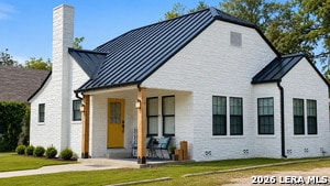 property at 115 W White Ave