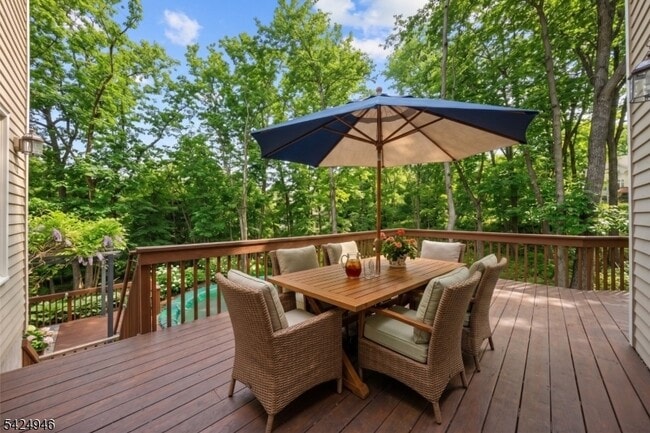 11 Rosewood Ln, Unit 01-101 in Denville, NJ - Building Photo - Building Photo