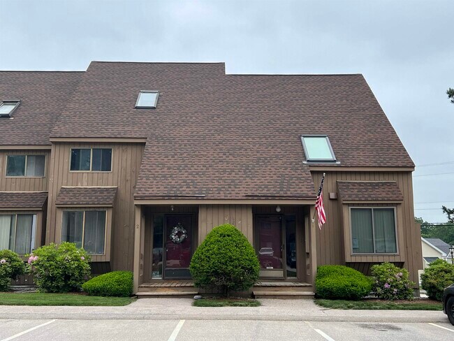 property at 1 Clinton Ct