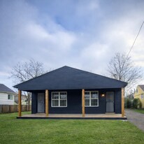 690 Hudson St in Memphis, TN - Building Photo