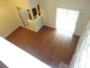 2213 Singletree Ave in Austin, TX - Building Photo - Building Photo