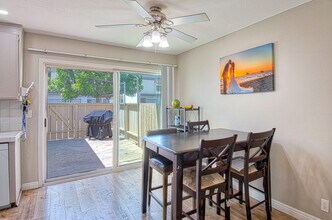 369 Meadow Ct in Brea, CA - Building Photo - Building Photo