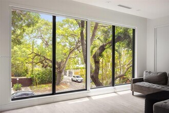 2962 Coconut Ave in Miami, FL - Building Photo - Building Photo