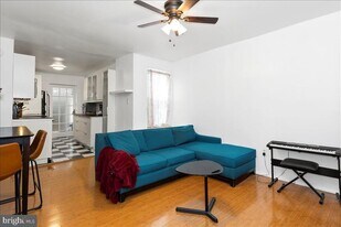 2624 E Harold St in Philadelphia, PA - Building Photo