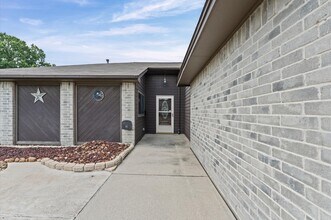 21311 Golden Dove Dr in Spring, TX - Building Photo - Building Photo