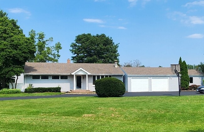 property at 2565 Jensen Ln