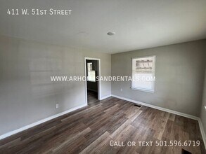411 W 51st St in North Little Rock, AR - Foto de edificio - Building Photo