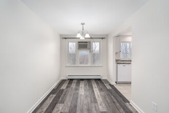 North Town Apartments in North Syracuse, NY - Building Photo - Interior Photo
