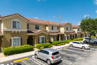 Century Parc 2 in Miami, FL - Foto de edificio - Building Photo